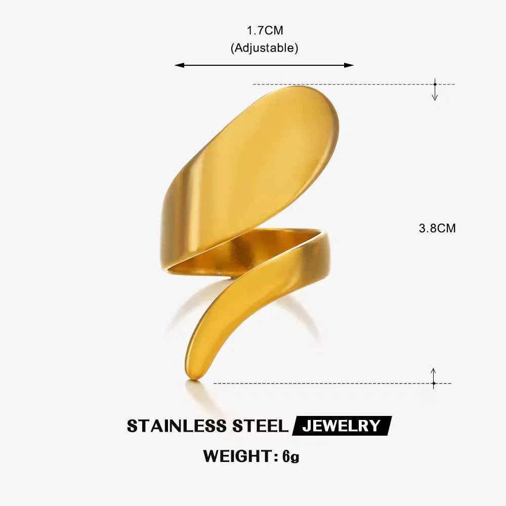 Nyomi – Sculpted Twist Open Ring Set Of Two