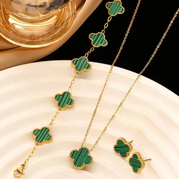 Emeralda – Green Clover Charm Set