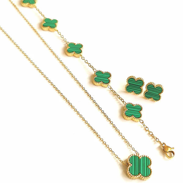 Emeralda – Green Clover Charm Set