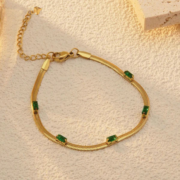 Zeyra Wrap – Emerald Kiss Snake Chain Bracelet