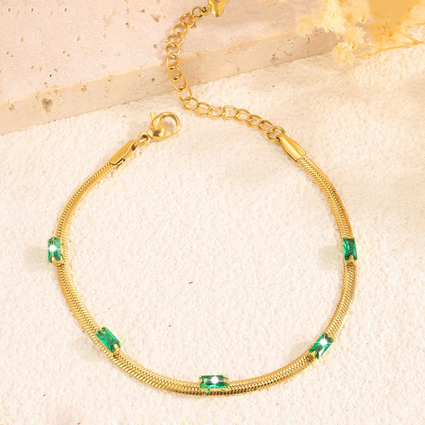 Zeyra Wrap – Emerald Kiss Snake Chain Bracelet