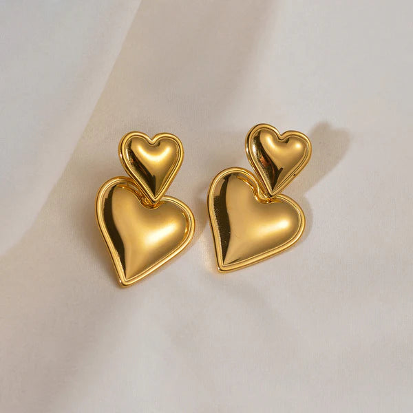 Lovelle – Twin Heart Drop Charm Earrings