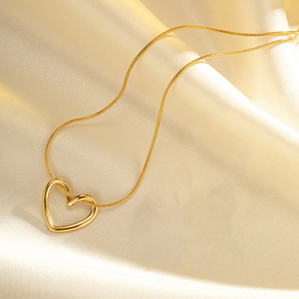 Solena – Golden Whisper Heart Pendant