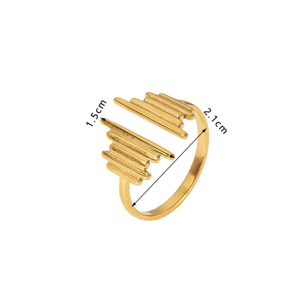 Nyra – Linear Open Statement Ring