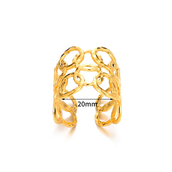 Orla – Gold Ripple Statement Ring