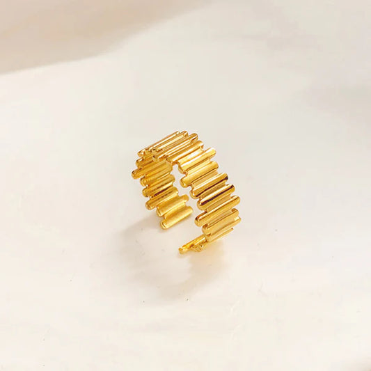 Vexa β Bold Textured Adjustable Ring