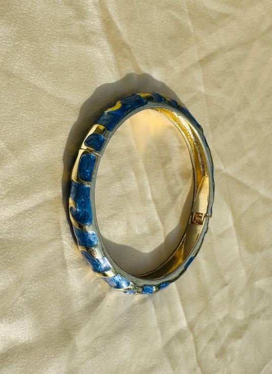 MARINADE – The Deep Blue Enamel Gold Bangle
