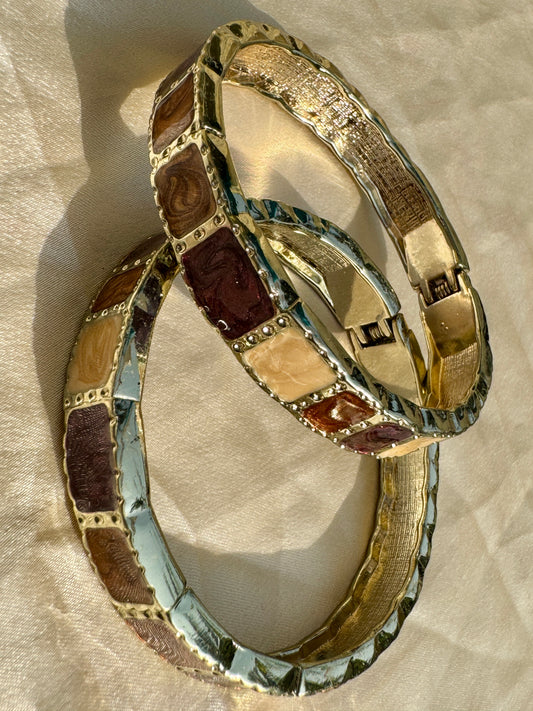 MOSAIQUE DUO – The Multi-Tone Enamel Gold Bangle Set (Pair)