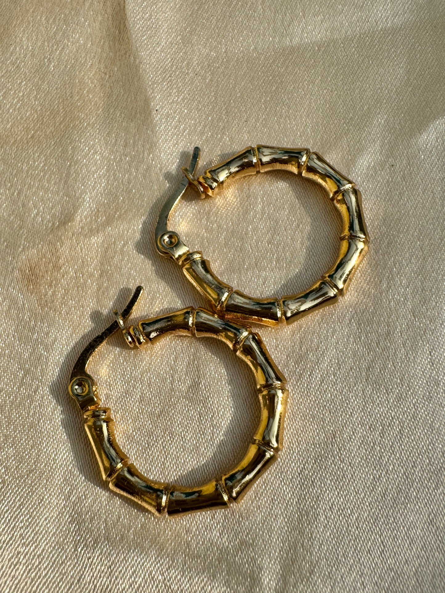 Zyra – Golden Bamboo Hoops