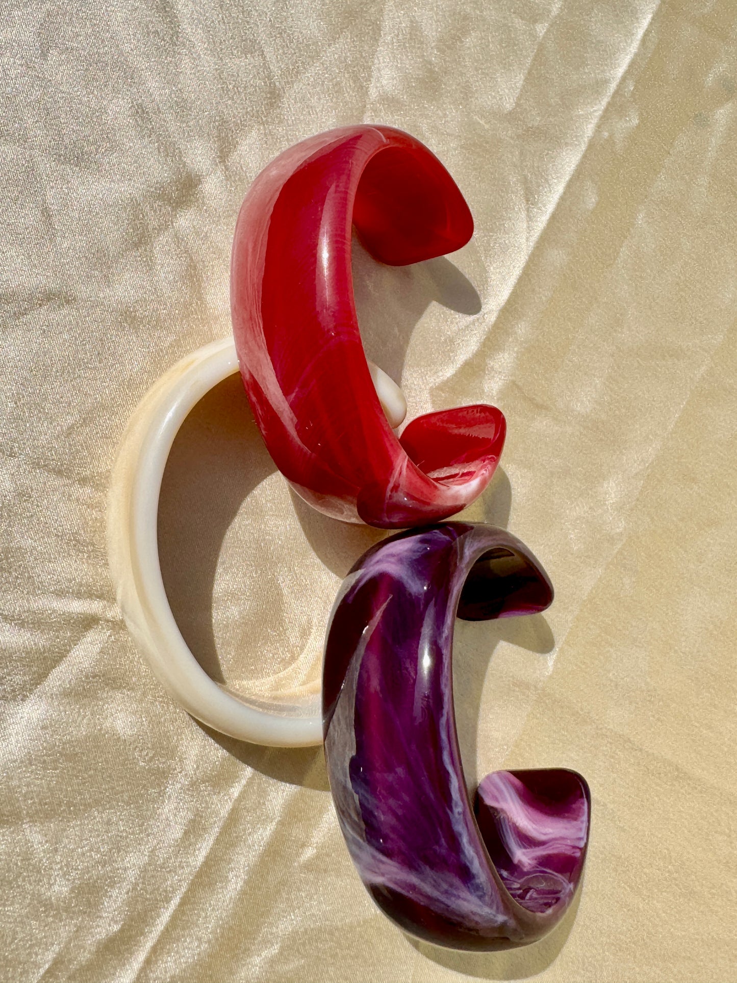 AUREVIA – The Crimson Aurora