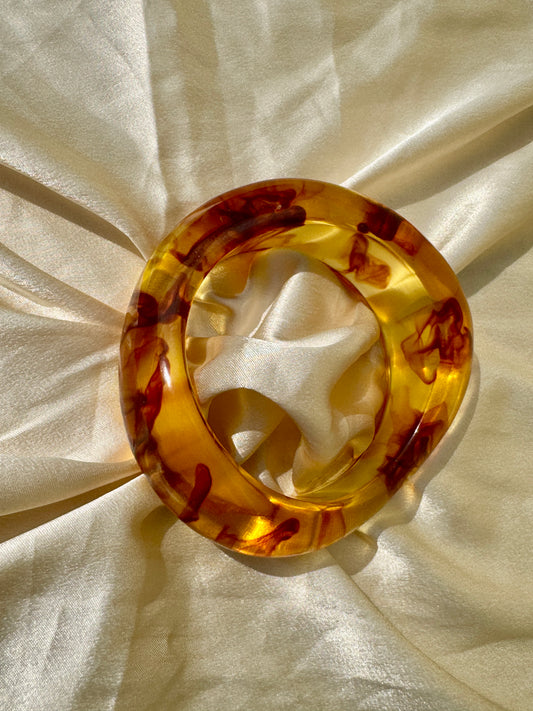 SOLARA – The Golden Swirl