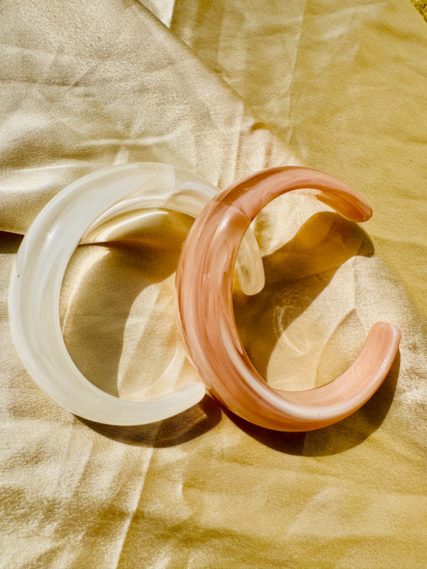EVALYN – The Blush Serenity