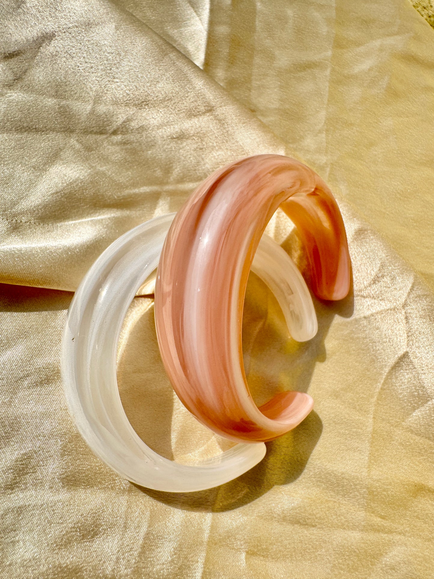 EVALYN – The Blush Serenity