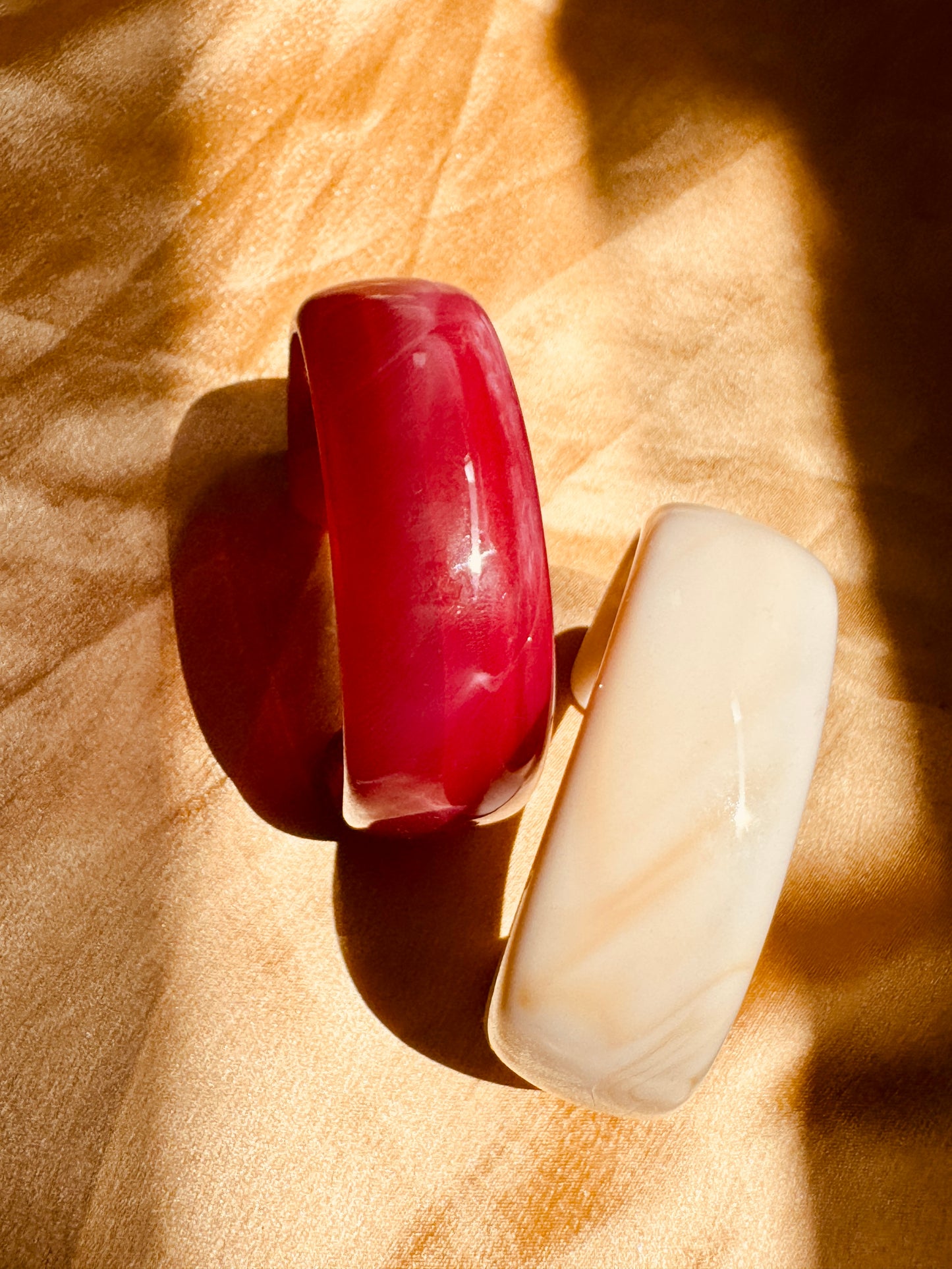 LUMINA – The Dual Radiance Resin Bangles