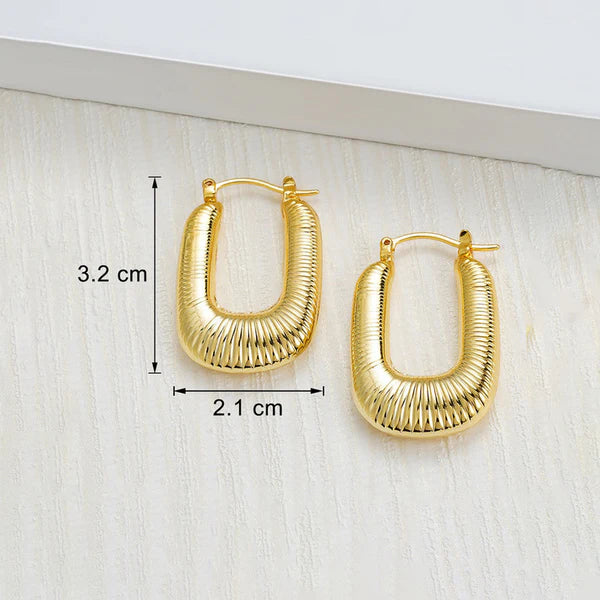 Nora – Ribbed Geometric Hoop Earrings