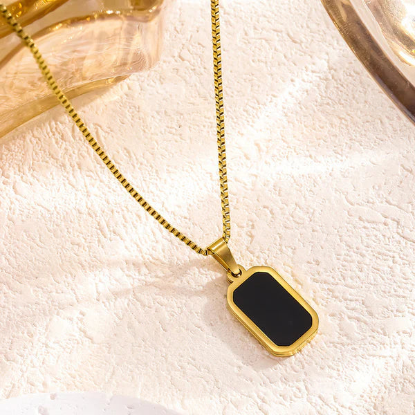Noir – Black Geometric Pendant Necklace