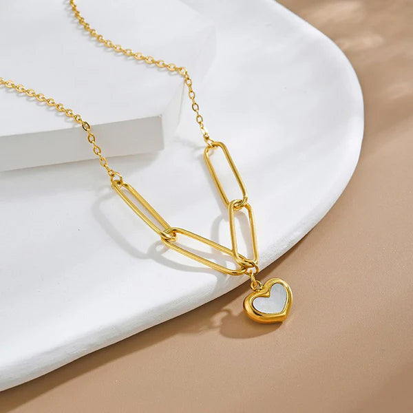 Liora – Golden Heart Drape Pendant