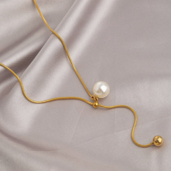 Liora – Pearl Drop Twist Pendant Necklace