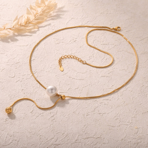 Liora – Pearl Drop Twist Pendant Necklace