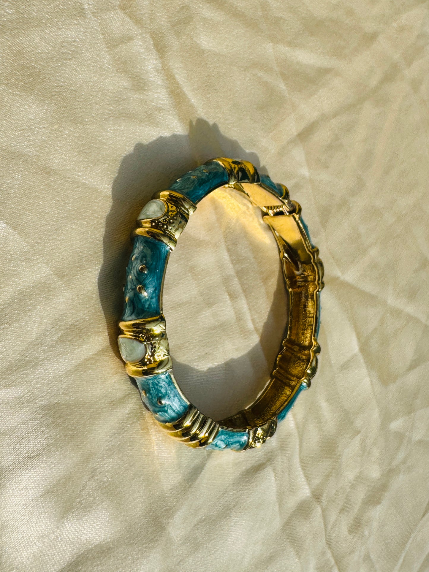 AZURA – The Ocean Enamel Gold Bangle