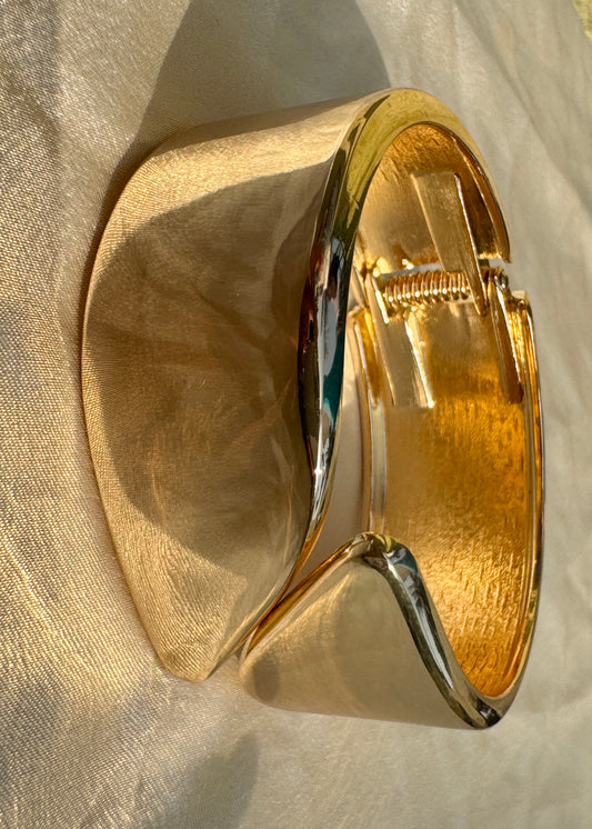 VERDE AURA TRIO – The Green Enamel & Gold Statement Bangle Set (3 Pc)