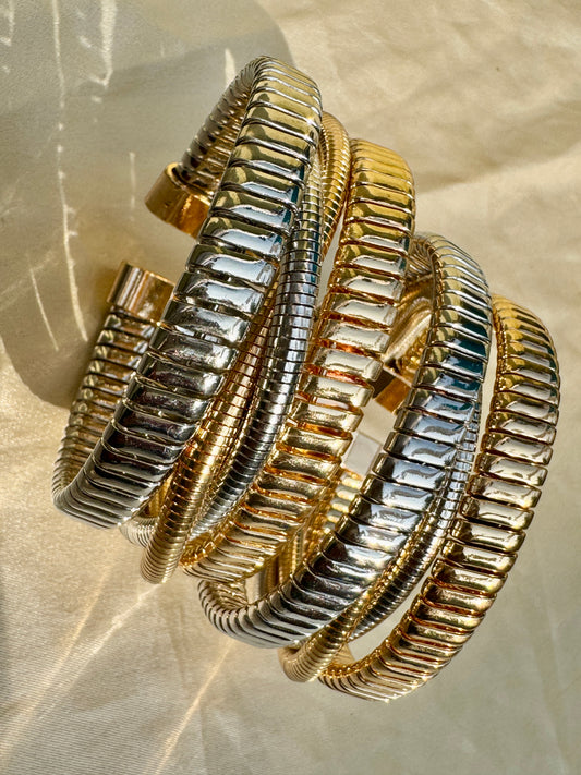 CYREN – The Sculpted Dual-Metal Coil Cuff