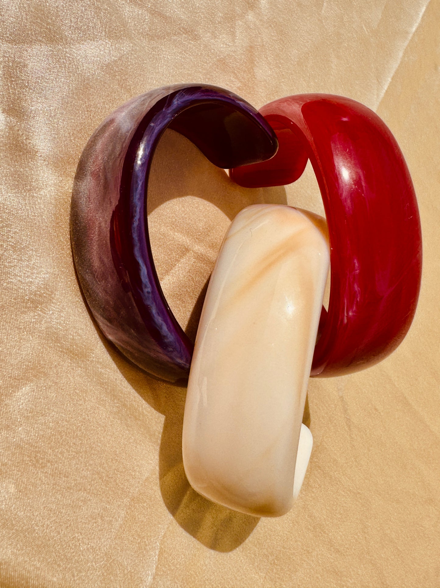 AUREVIA – The Crimson Aurora