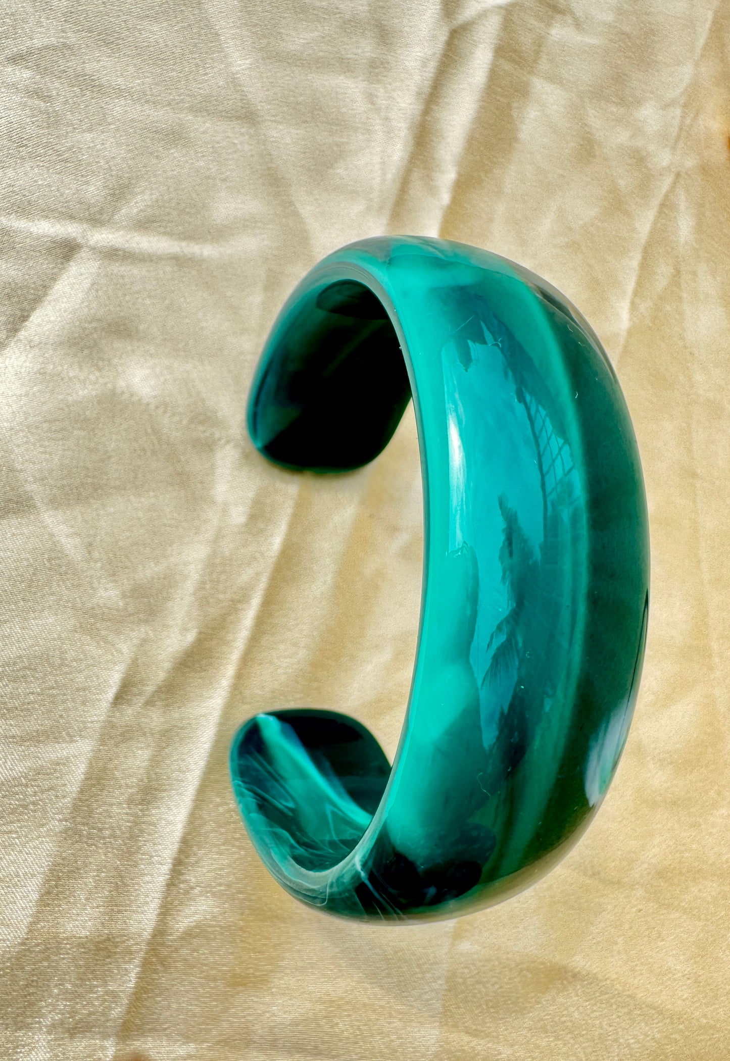 ESMERA – The Emerald Enigma