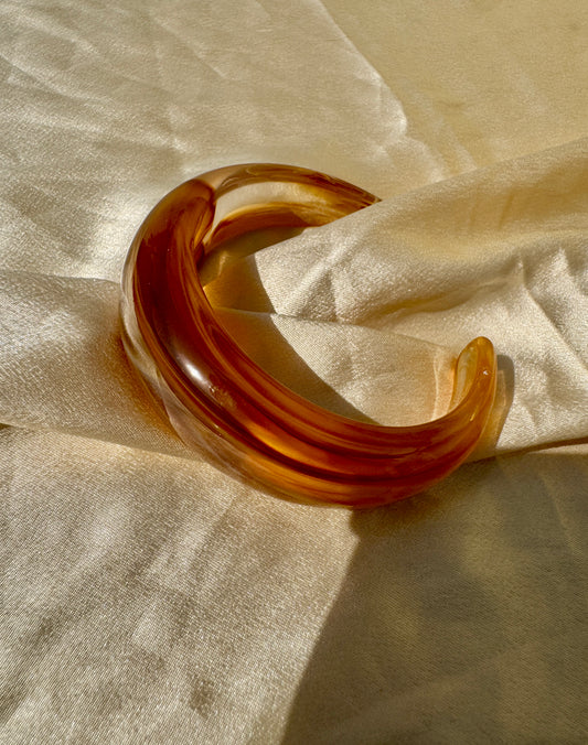 AUREN – The Amber Muse