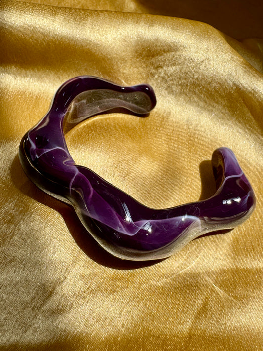 AMARA WAVE – The Violet Reverie