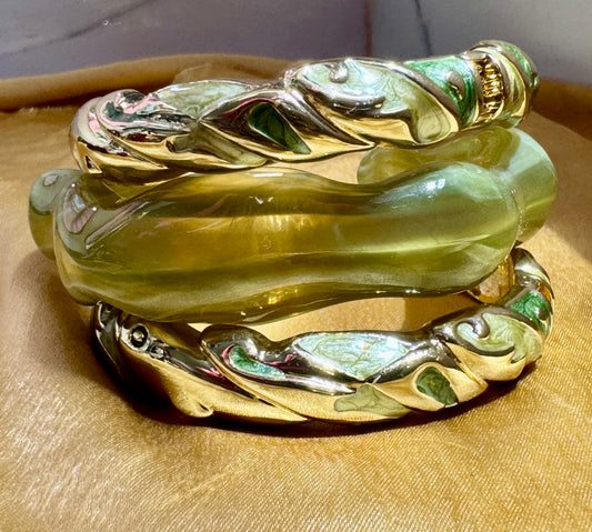 EMERALD GLOW TRIO – The Green Resin & Enamel Gold Bangle Set (3 Pc)