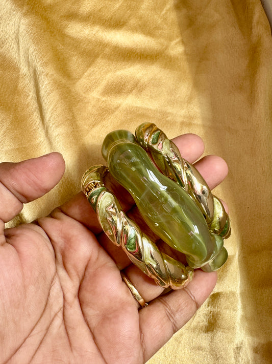 EMERALD GLOW TRIO – The Green Resin & Enamel Gold Bangle Set (3 Pc)