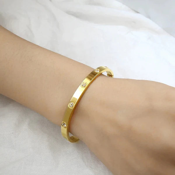 Stainless Steel Contemporary Gold Plated Love AD Anti-Tarnish Bracelet