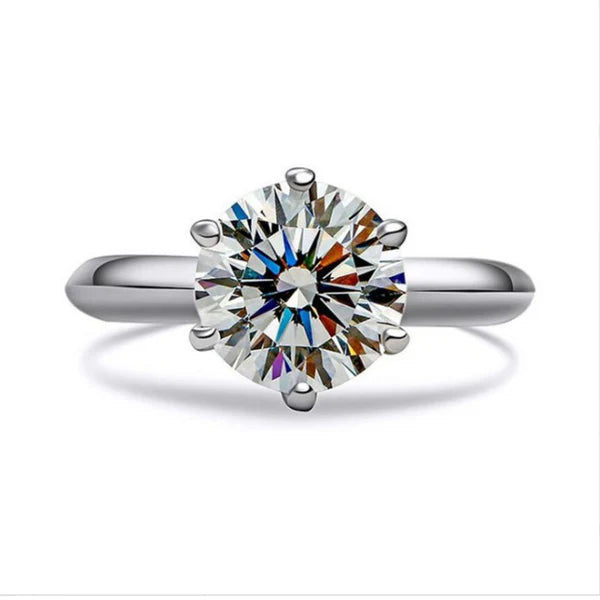 ÉCLATÉ – The Spotlight Solitaire Ring