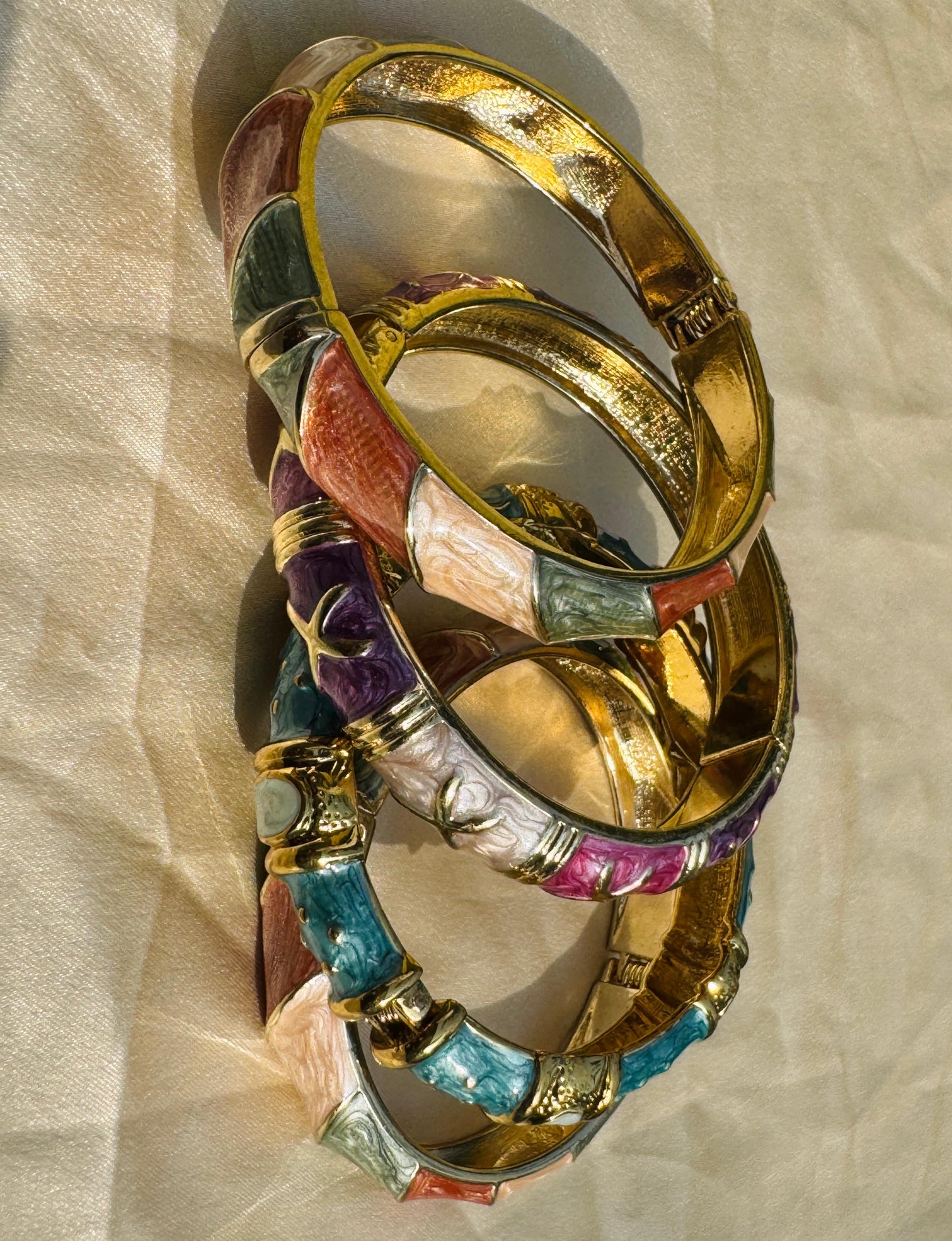 CHROMA QUADRA STACK – Multicolour Gold-Plated Enamel Bangles