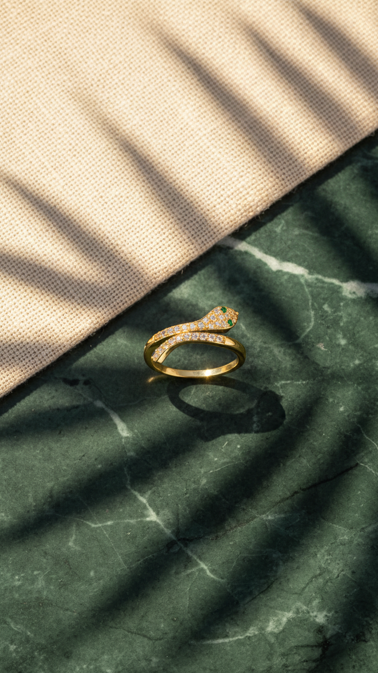 Serpina – Gold Snake Motif Ring