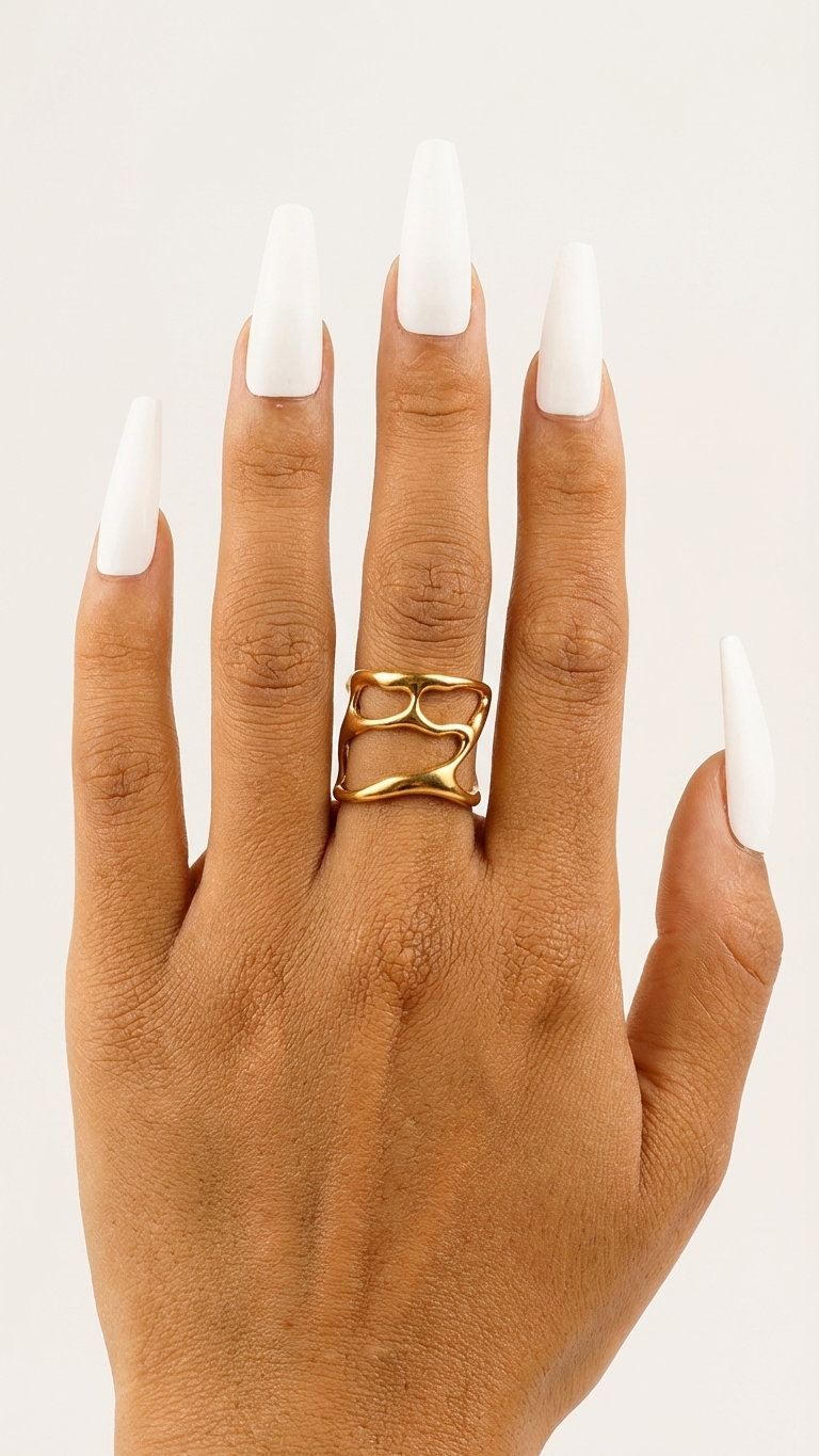Serai – Sculpted Swirl Adjustable Ring