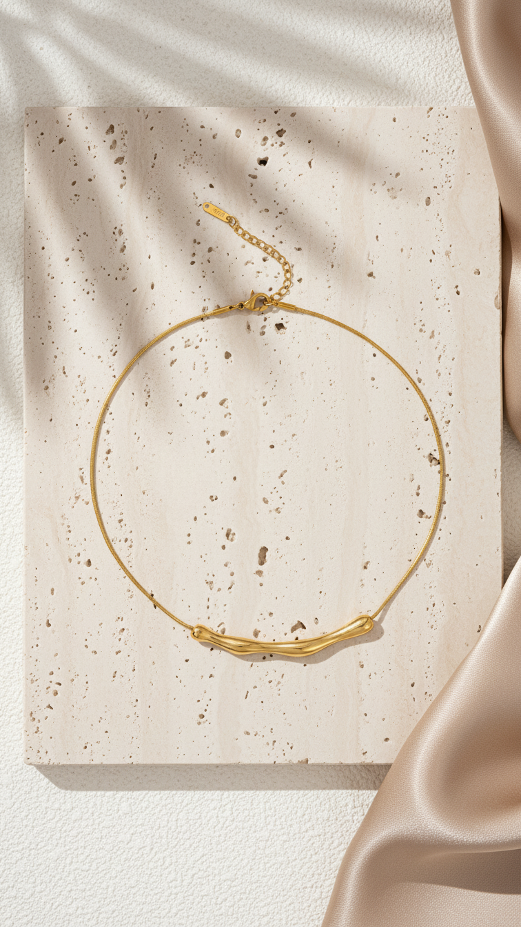 Aloura – Sculpted Arc Elegance Necklace
