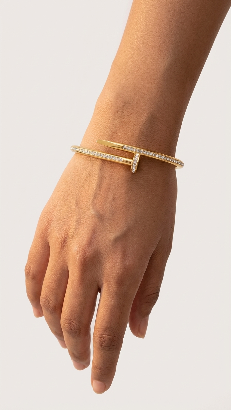Ferra – Crystal Nail Curve Bracelet