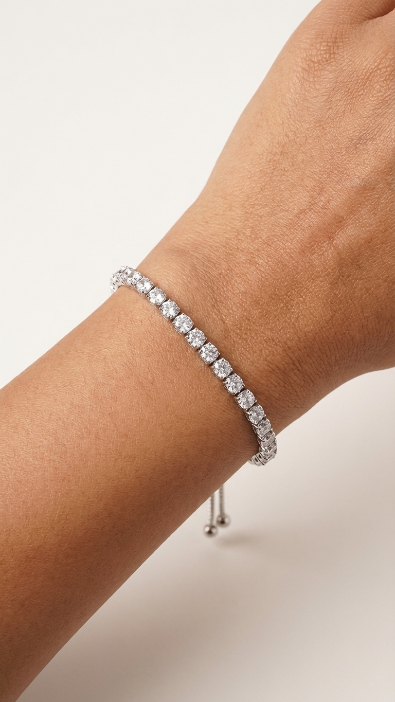 CLARA – The Ice Luxe Bracelet
