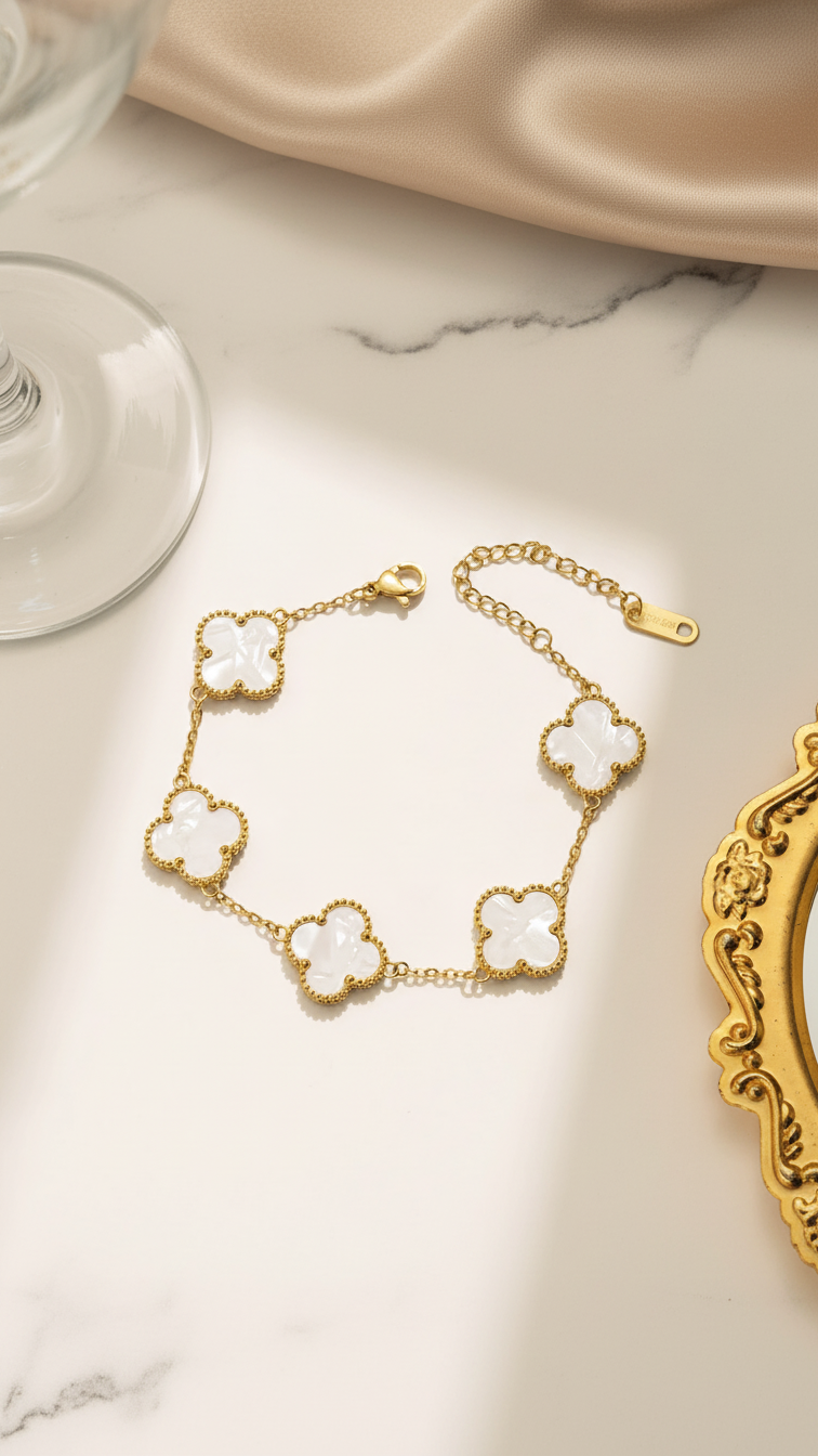 Aurielle – The Lucky Luxe Clover Band