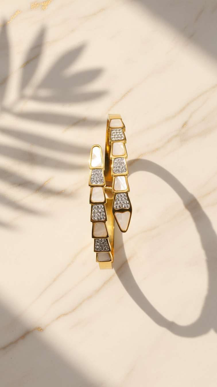 Serpentina – Gold Pearl Snake Bangle
