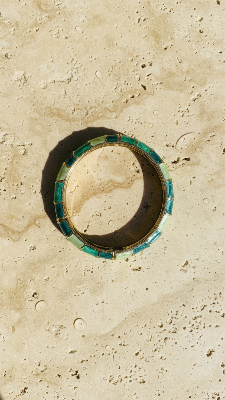 VERDURA – The Green Enamel Gold Bangle