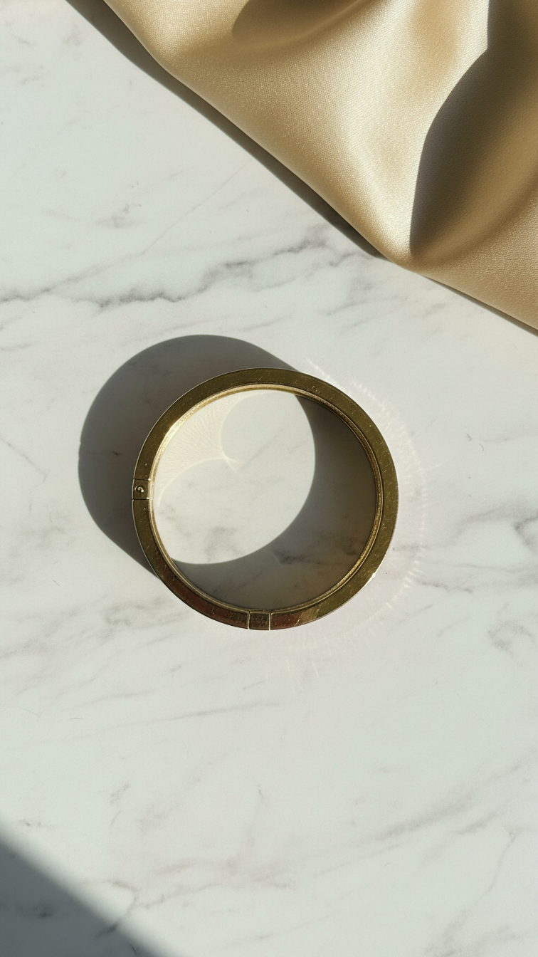 RUSSETTA – The Maroon & Earth Enamel Gold Bangle