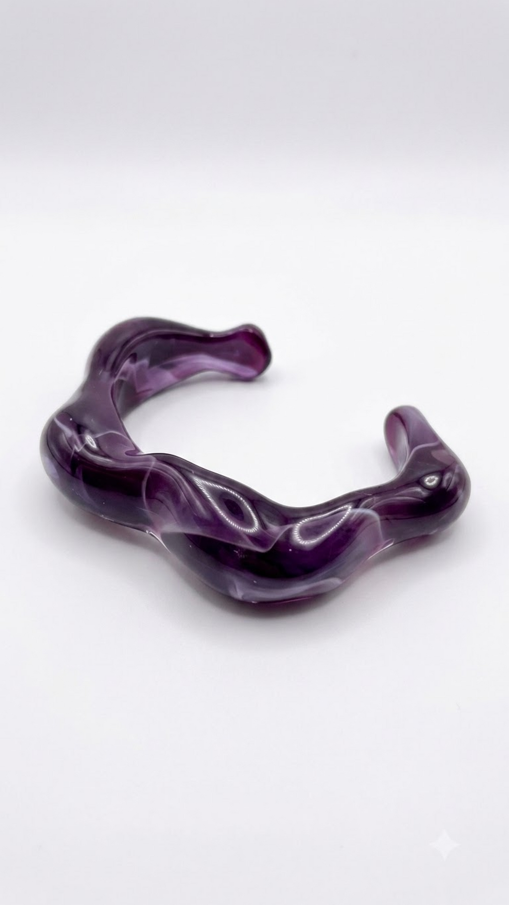 AMARA WAVE – The Violet Reverie