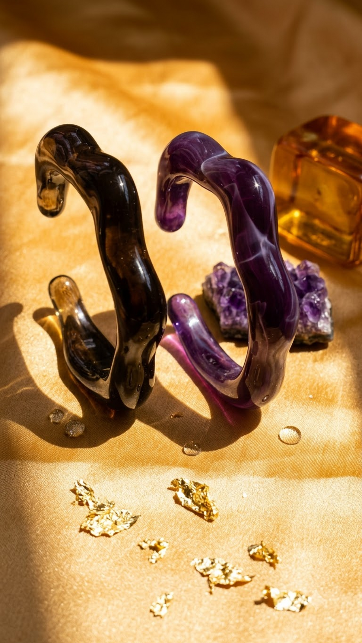 Veyra – Sculpted Resin Statement Wave Cuff